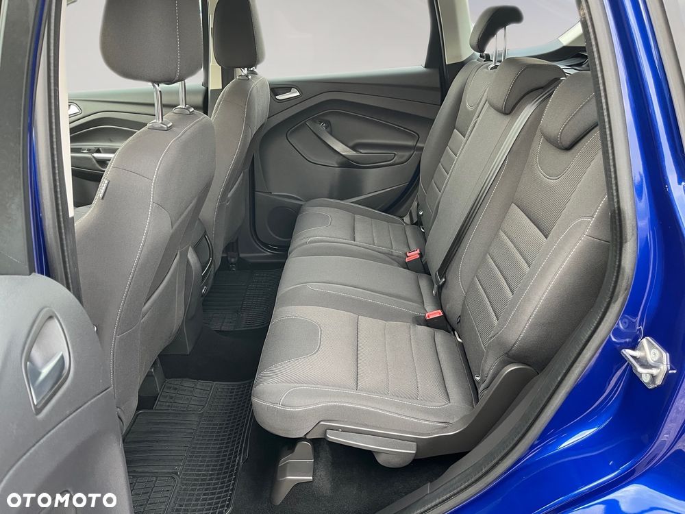 Ford Kuga 1.5 EcoBoost 2x4 Cool & Connect - 17