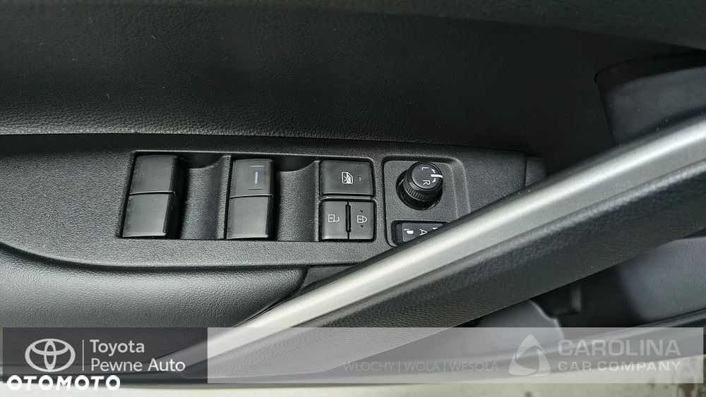 Toyota Corolla Cross 2.0 Hybrid Comfort - 18