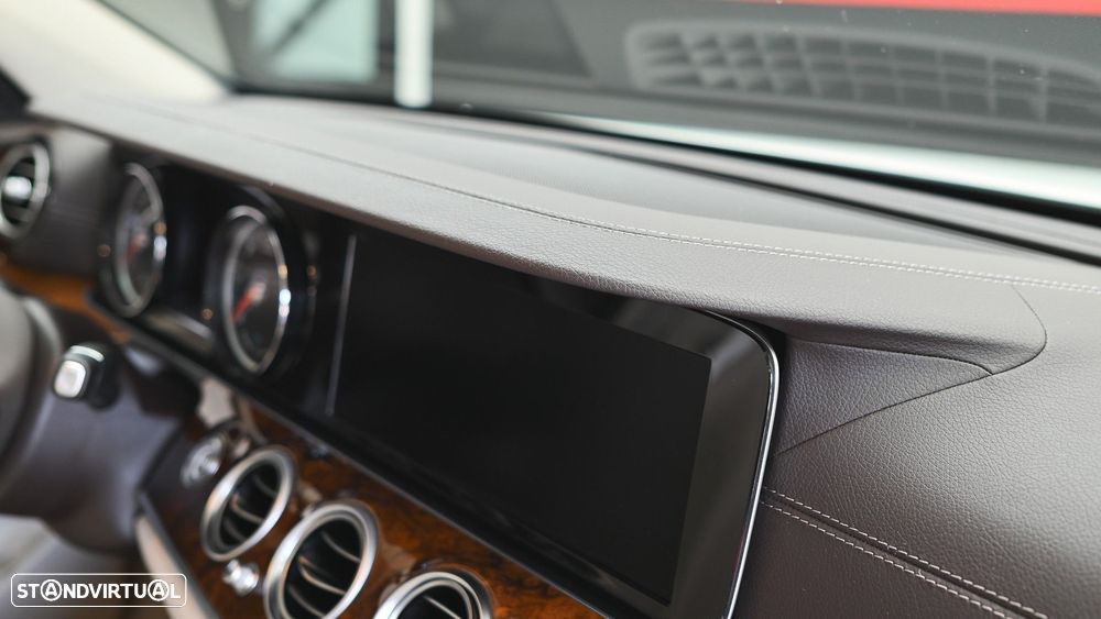 Mercedes-Benz E 300 de 4Matic T 9G-TRONIC Avantgarde - 38