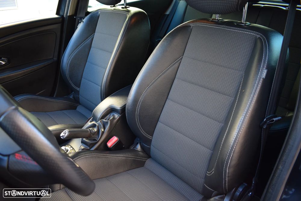 Renault Mégane Sport Tourer 1.5 dCi GT Line - 24