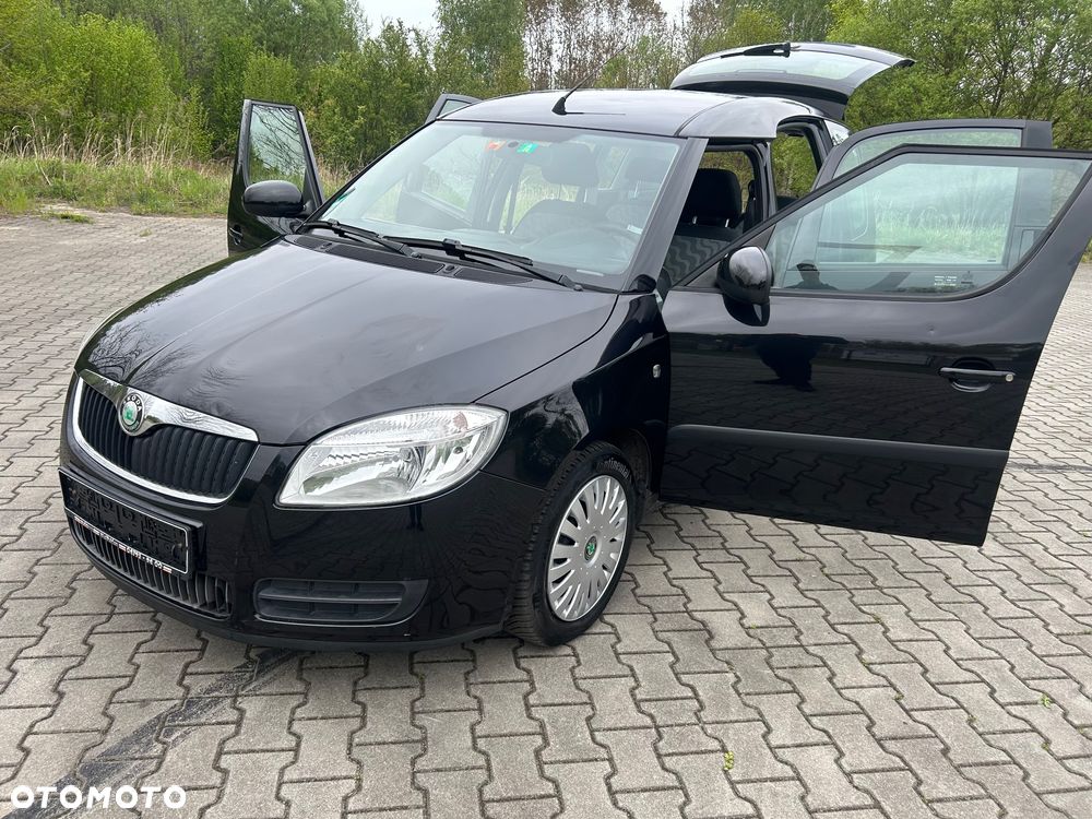 Skoda Roomster 1.4 16V Style PLUS EDITION - 19