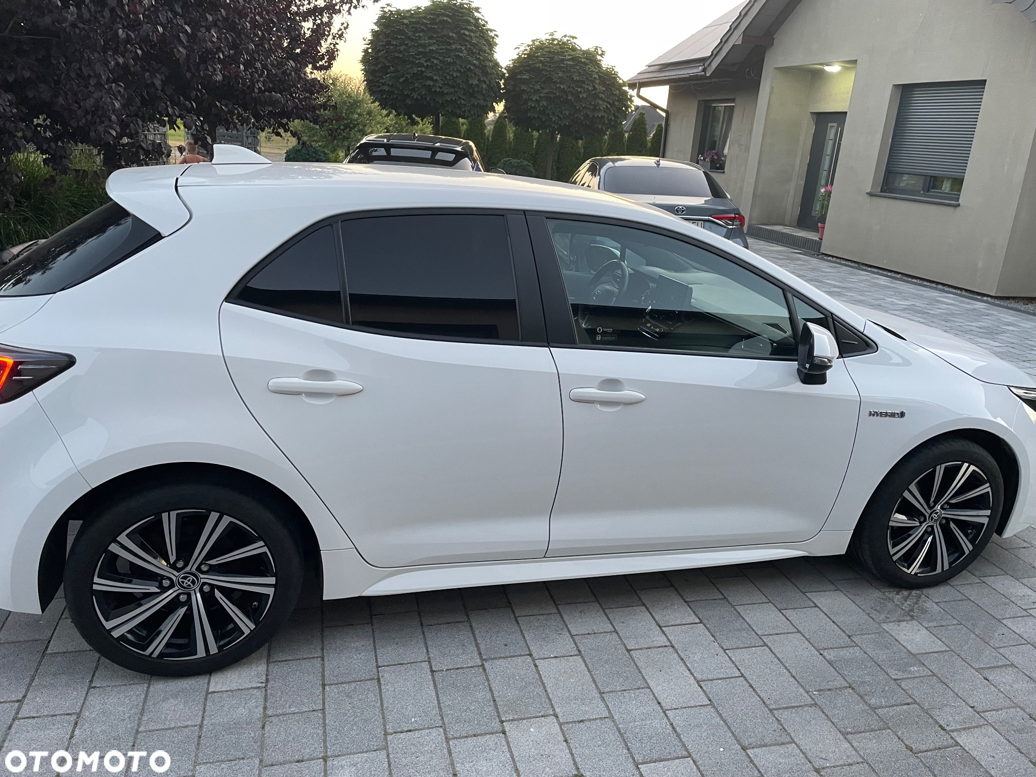 Toyota Corolla 1.8 Hybrid Comfort - 4