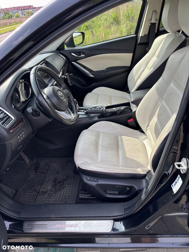 Mazda 6 - 12