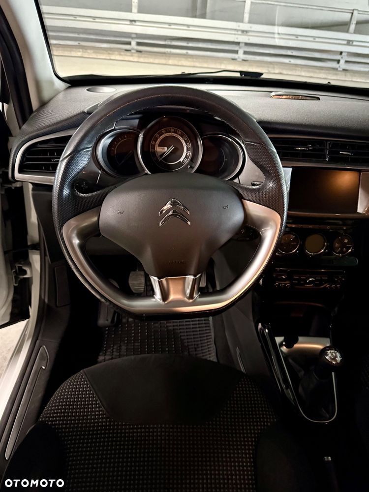 Citroën C3 1.2 VTi Exclusive - 25