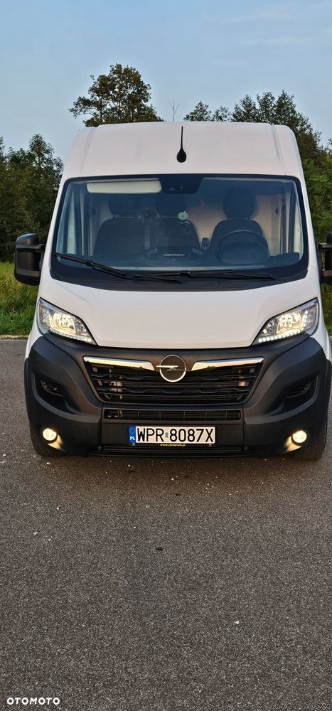 Opel Movano