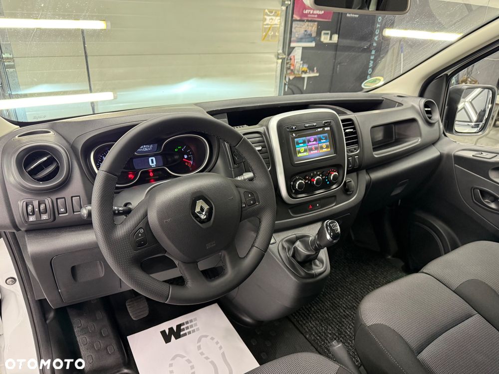 Renault Trafic - 18