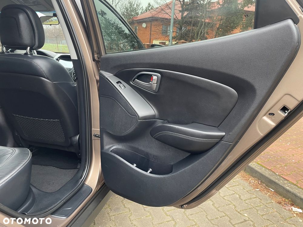 Hyundai ix35 - 15