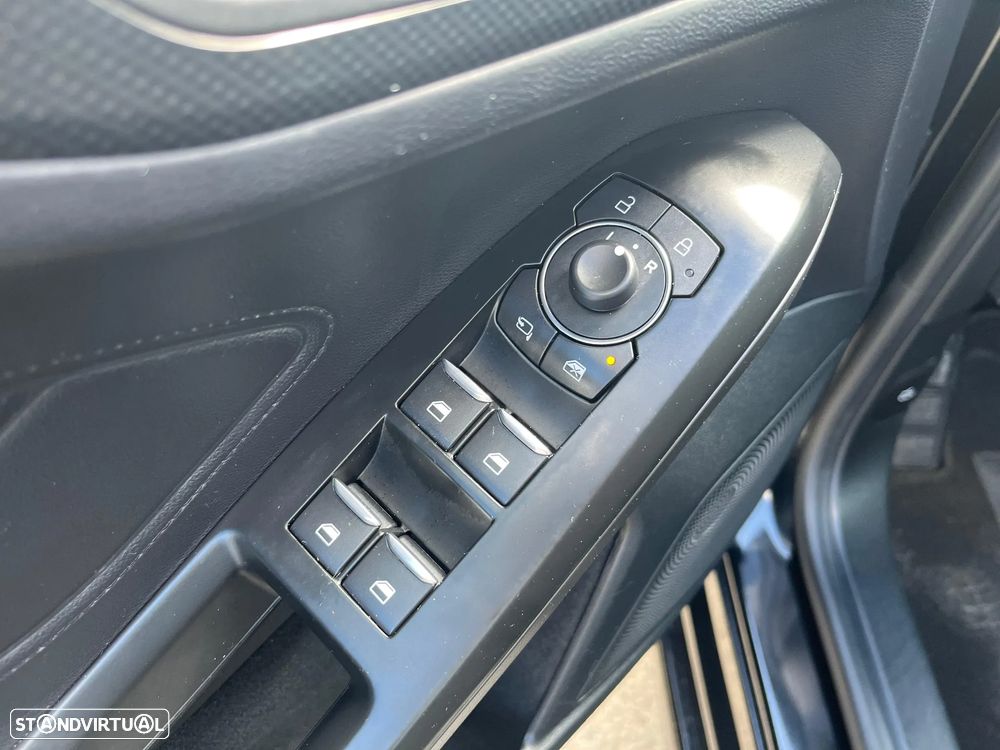 Ford Focus SW 1.0 EcoBoost ST-Line Aut. - 17