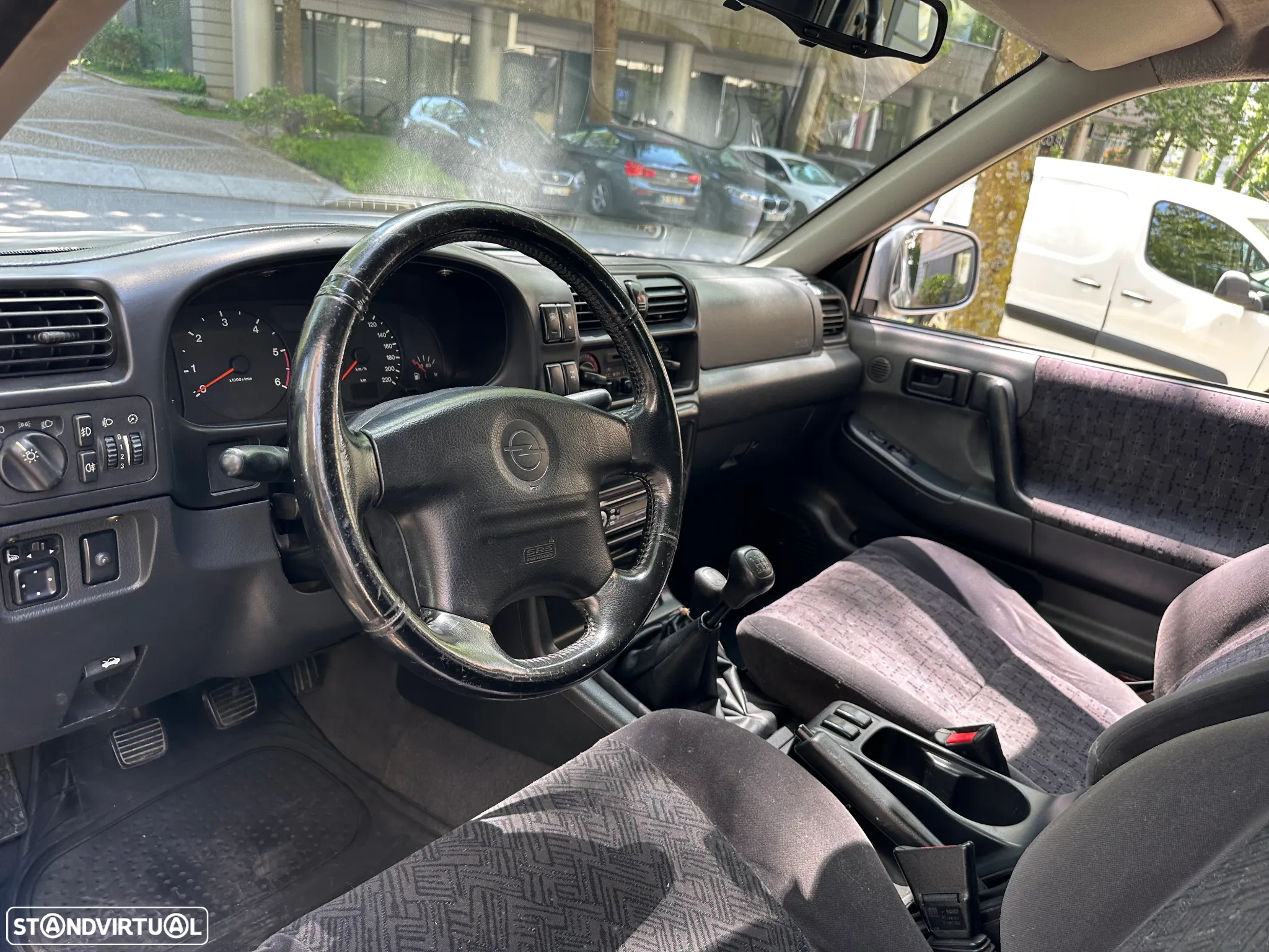 Opel Frontera 2.2 DTi Sport - 17