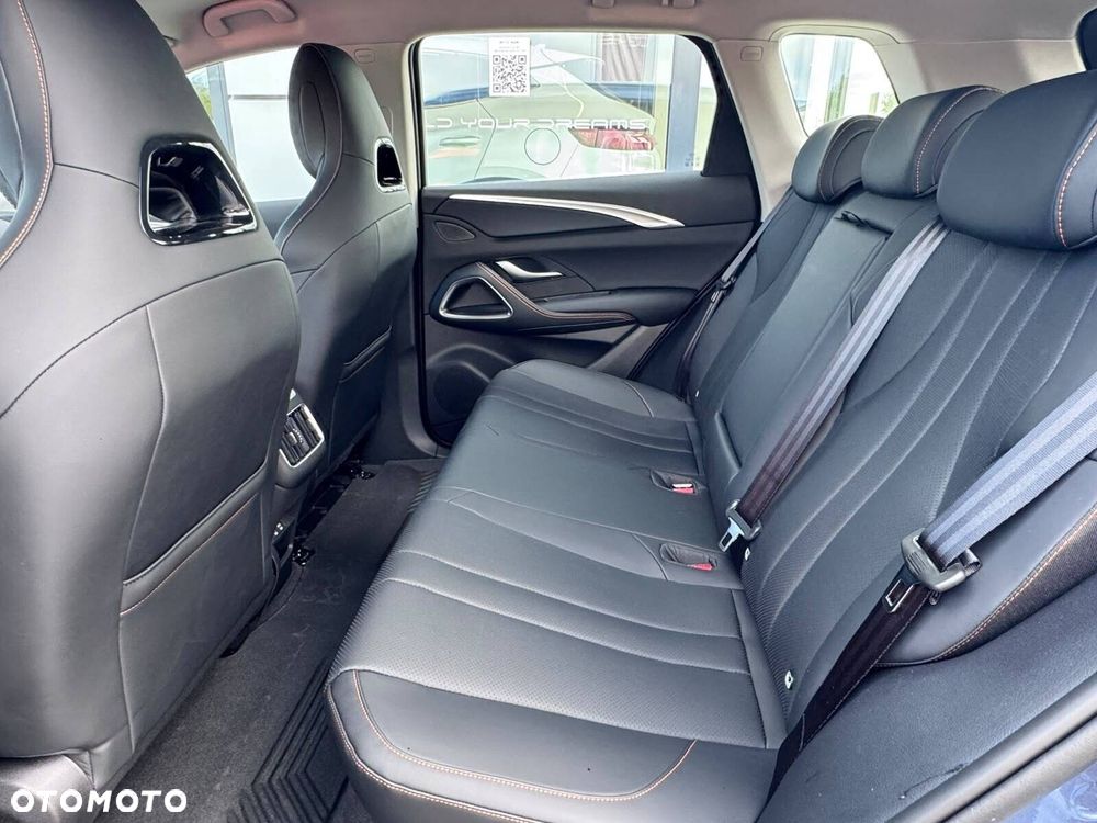 BYD Sealion 5 - 10