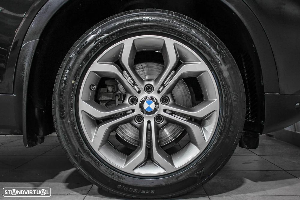 BMW X3 20 d xDrive xLine - 14