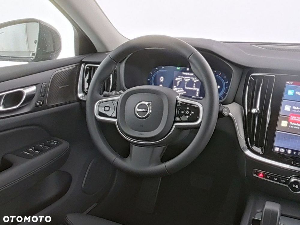 Volvo V60 B4 B DKG Plus Dark - 14
