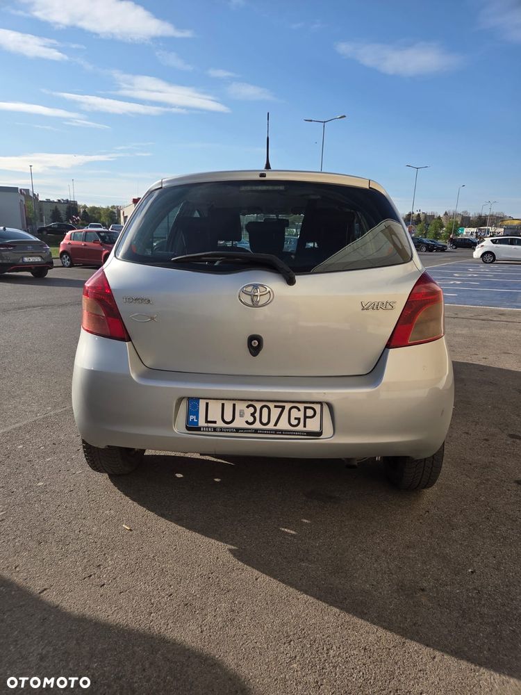 Toyota Yaris 1.4 D-4D Sol - 10
