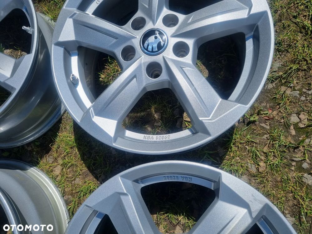 SKODA OCTAVIA 3,VW GOLF 7,TOURAN,SEAT LEON 3 6.5x16 ET42 5X112 super  stan - 8
