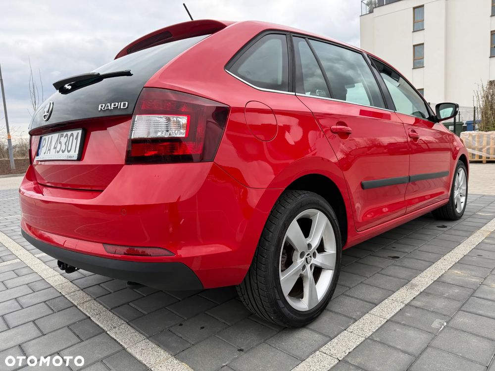 Skoda RAPID 1.4 TSI Style DSG - 3