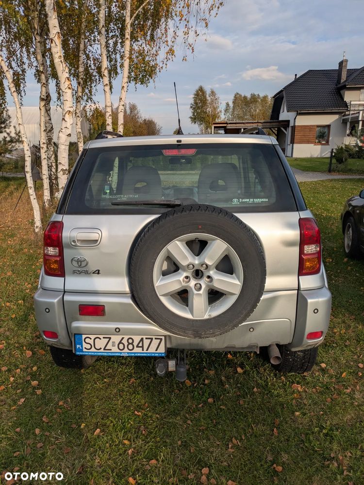 Toyota RAV4 2.0 VVT-i Sol - 3