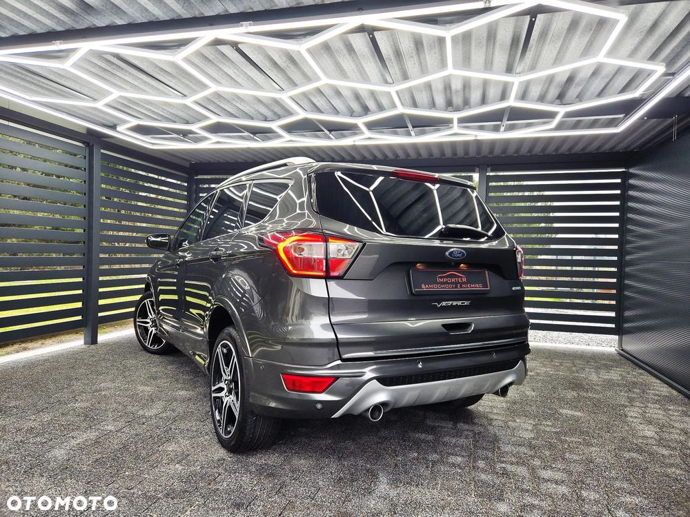 Ford Kuga 1.5 EcoBoost 4x4 Vignale - 36