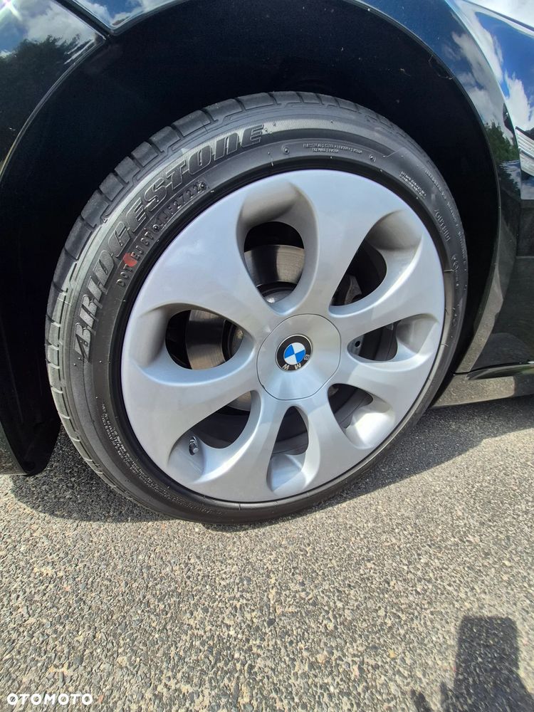 BMW Seria 6 650 i - 22