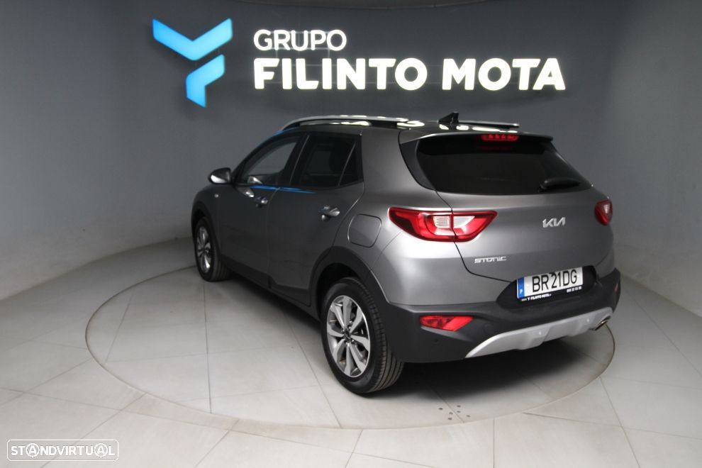 Kia Stonic - 4
