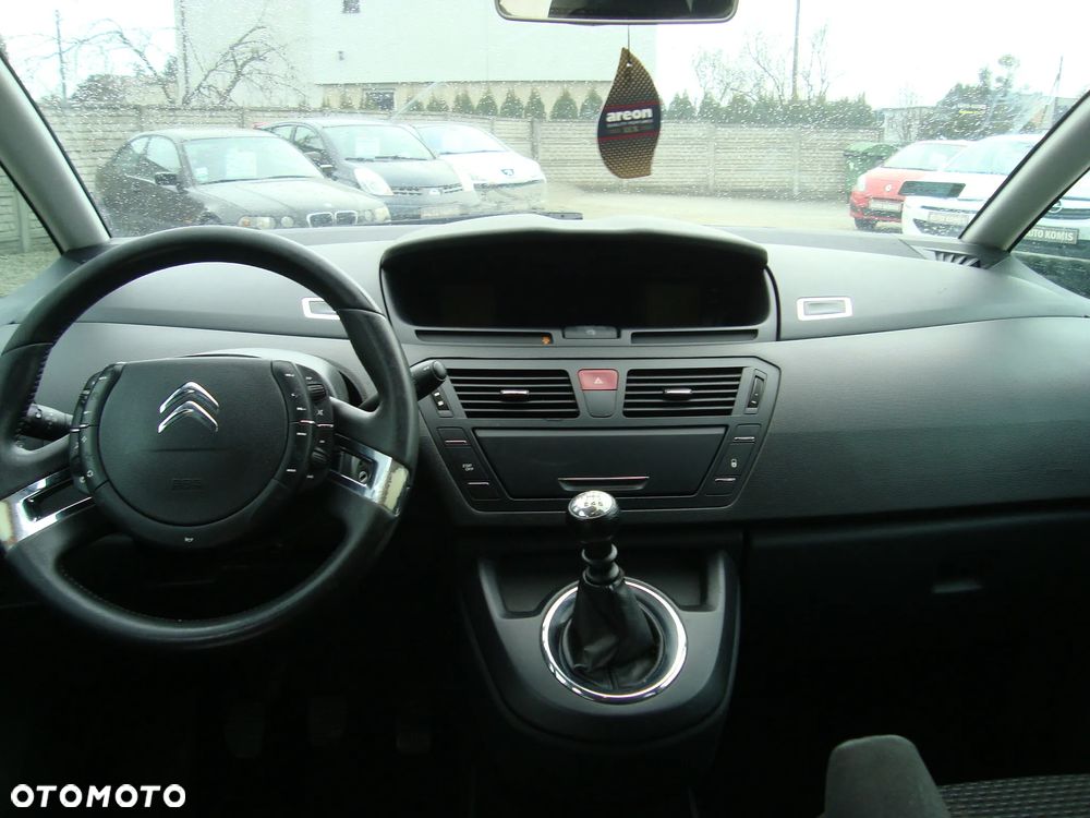 Citroën C4 Picasso - 10