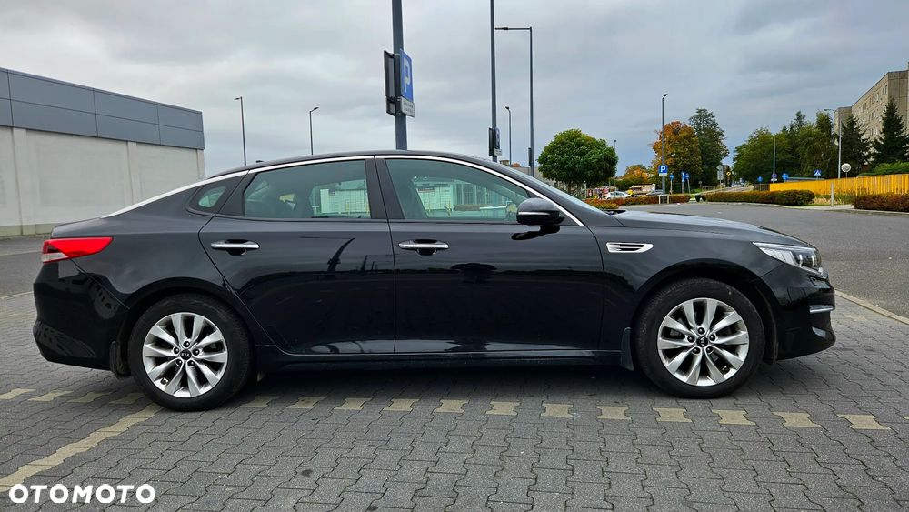 Kia Optima 1.7 CRDI L DCT - 6