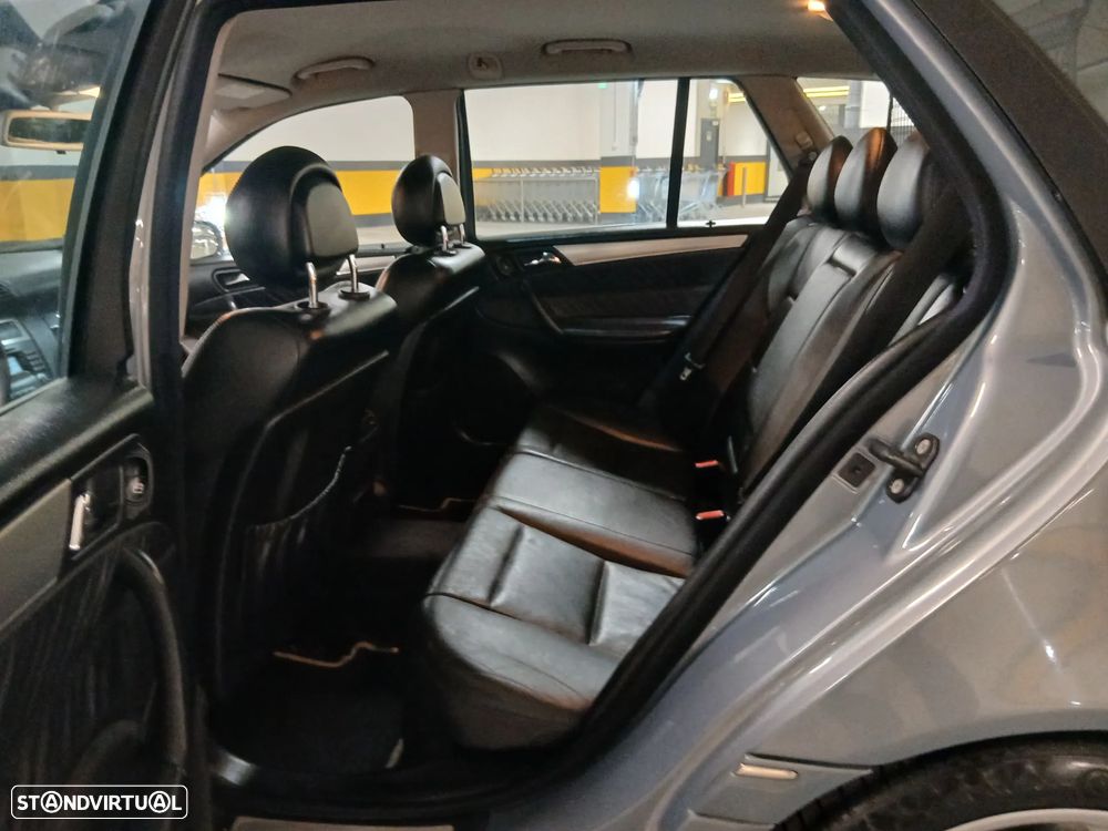 Mercedes-Benz C 220 T CDI Avantgarde DPF Sport Edition + - 8