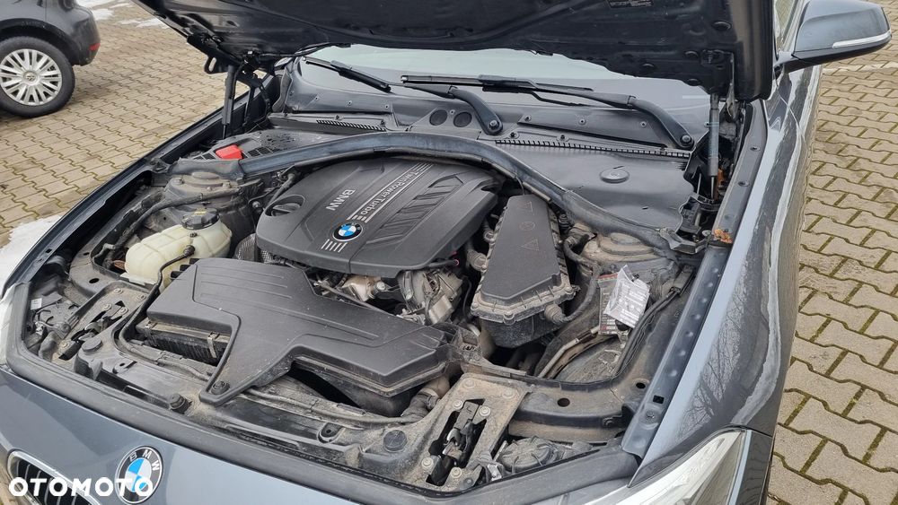 BMW Seria 1 116d Sport Line - 9