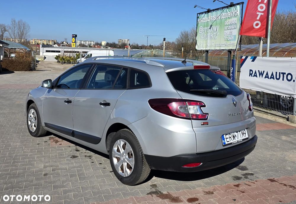 Renault Megane 1.6 16V 100 Authentique - 3