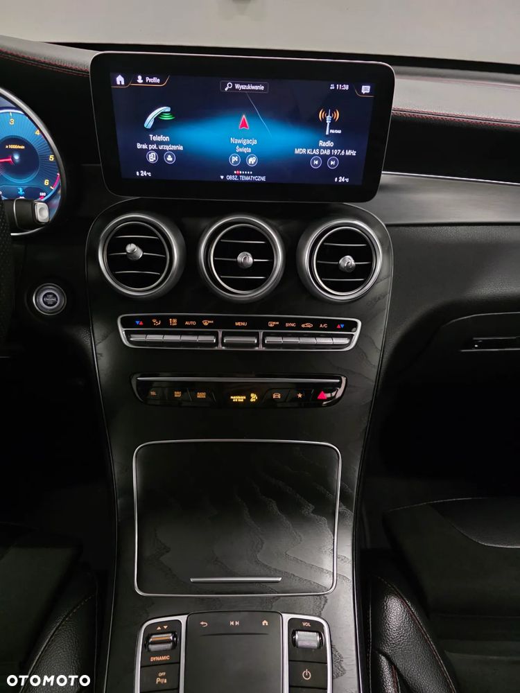 Mercedes-Benz GLC 220 d 4Matic 9G-TRONIC AMG Line Plus - 12
