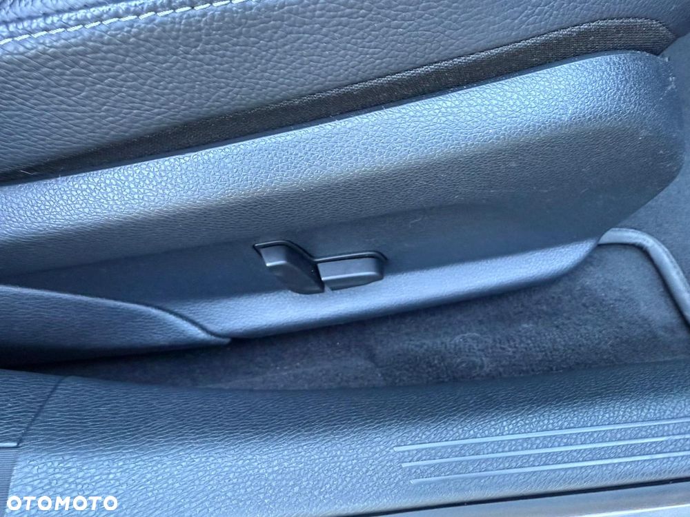 Mercedes-Benz Klasa C - 21