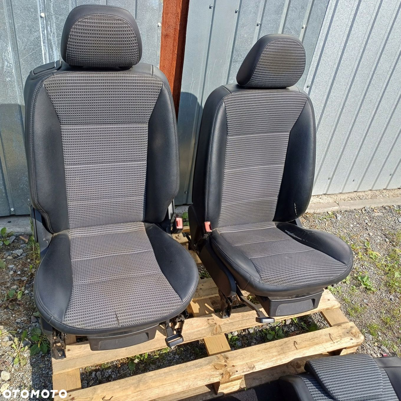 MERCEDES B-KLASA W245 FOTELE KANAPA PÓŁSKÓRA KOMPLET - 7