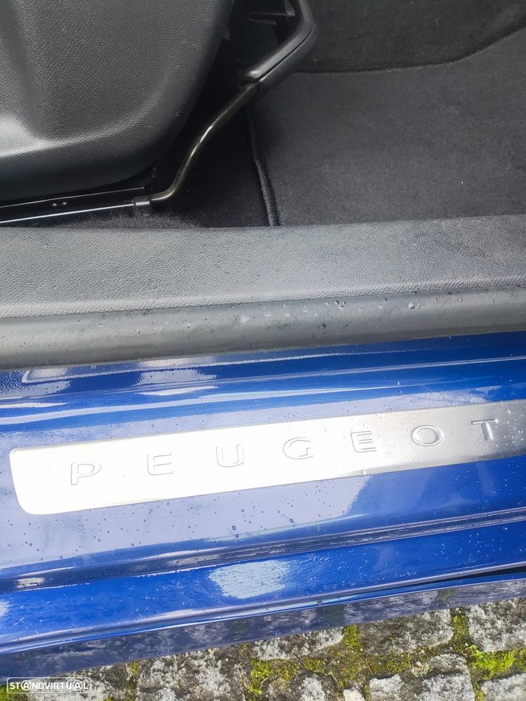 Peugeot 308 SW BlueHDi 150 Stop & Start GT-Line Edition - 14