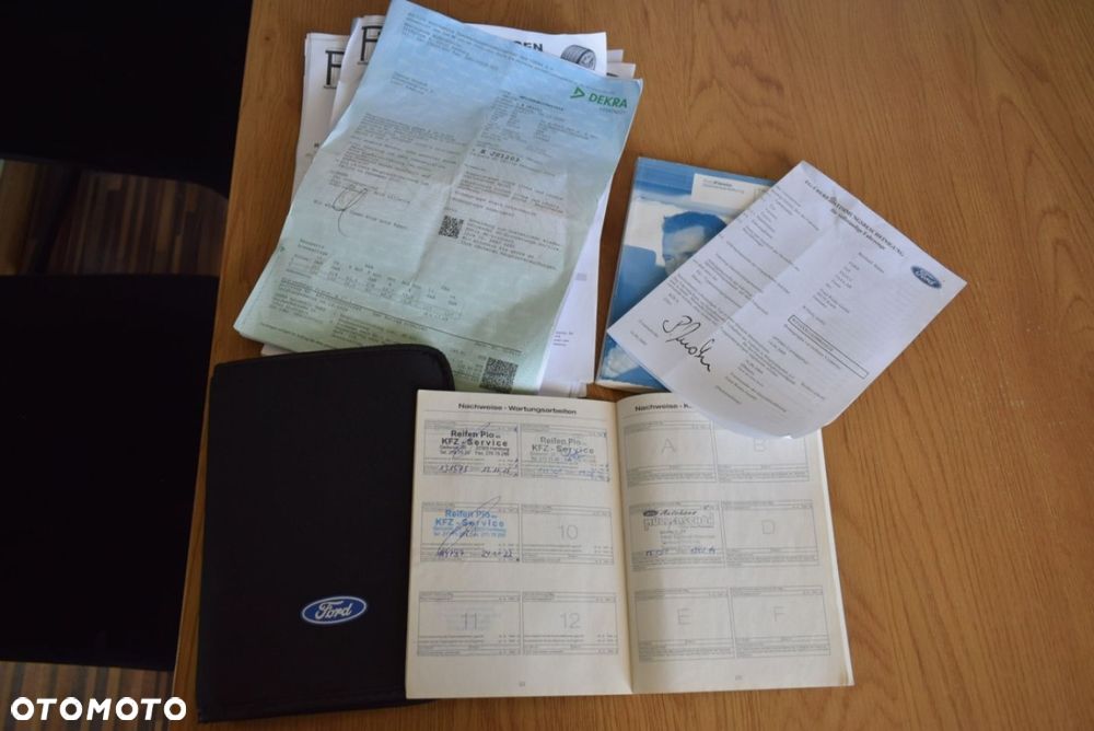 Ford Fiesta - 32