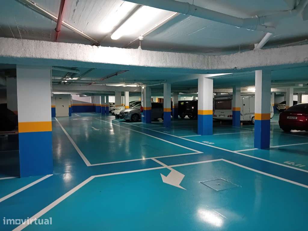 LUGAR DE GARAGEM PARA ARRENDAMENTO | SANTARÉM - Grande imagem: 5/9