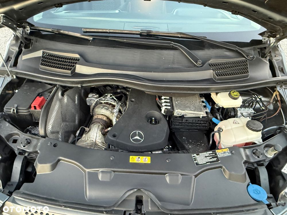 Mercedes-Benz Vito Tourer Lang PRO - 28