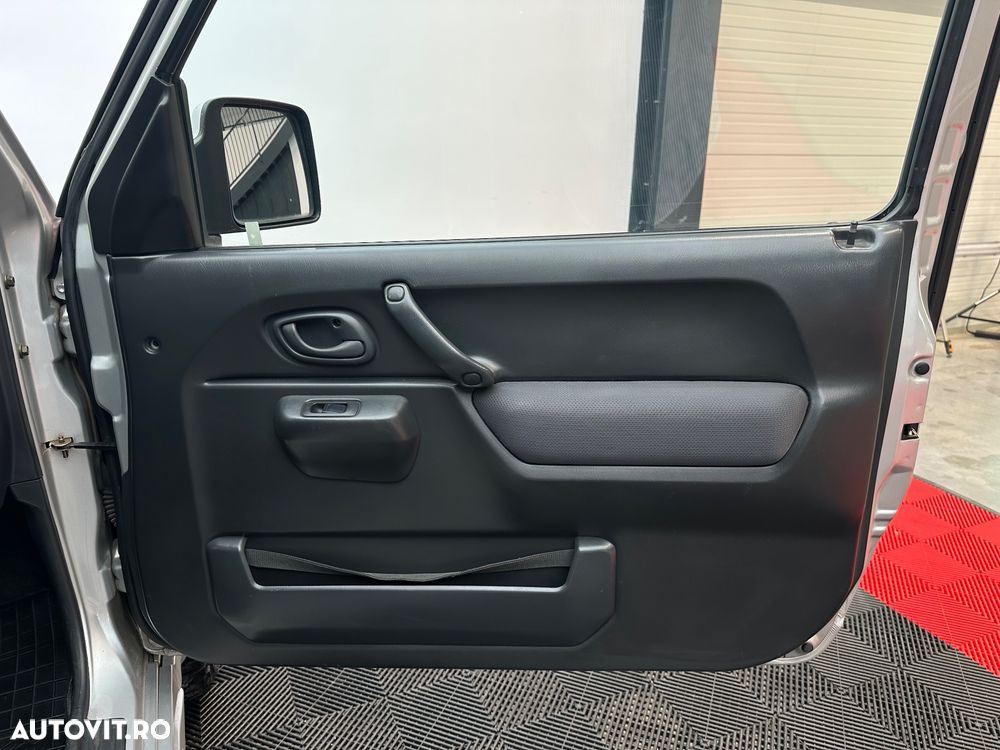 Suzuki Jimny - 21