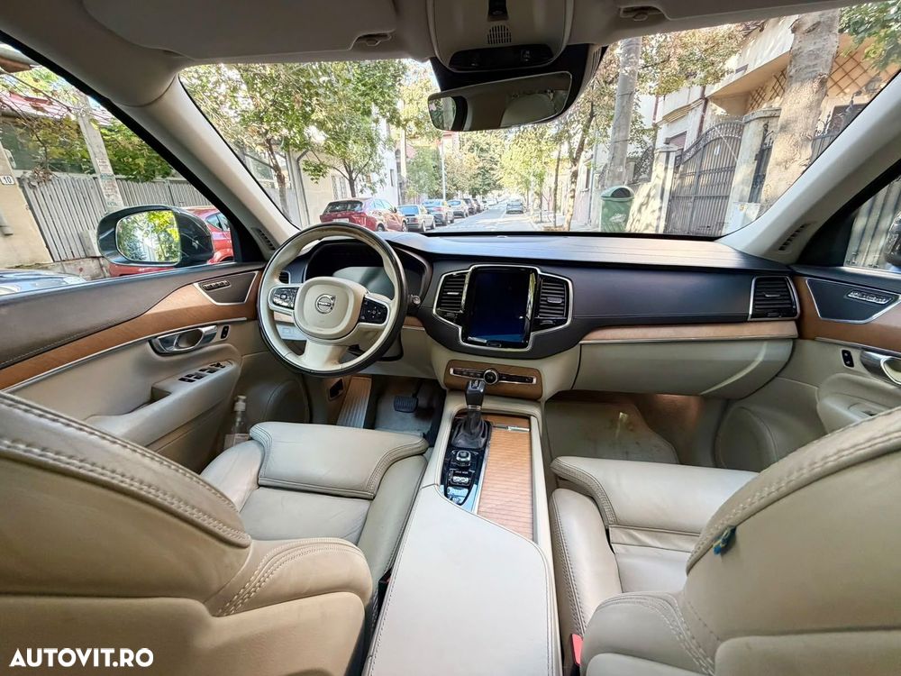 Volvo XC 90 D5 AWD Inscription - 8