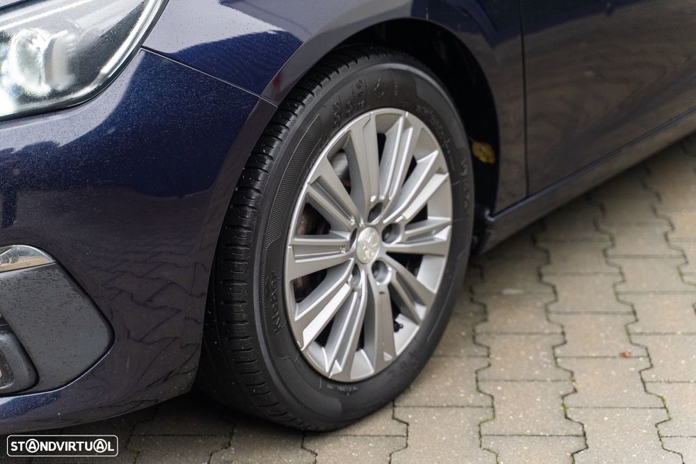 Peugeot 308 PureTech 130 GPF Stop & Start Allure - 5