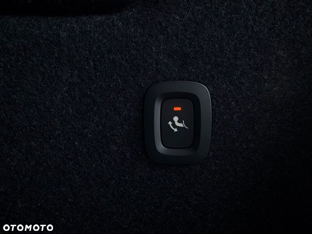 Volvo XC 40 - 31
