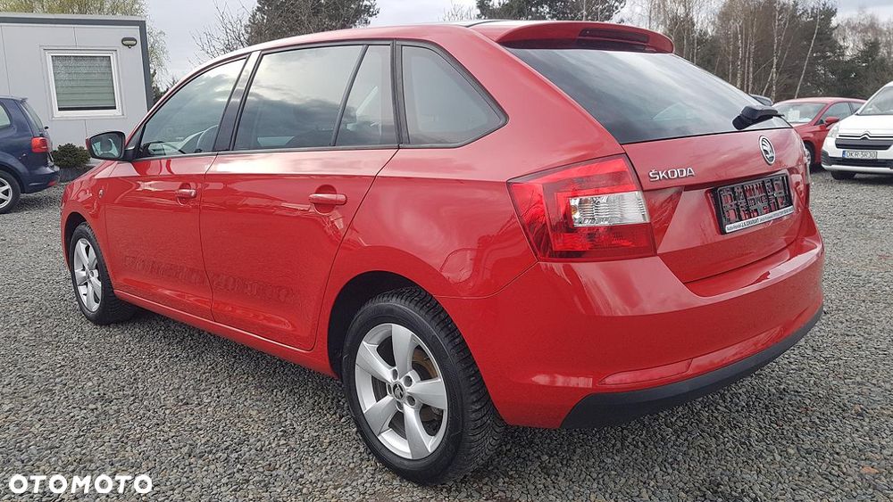 Skoda RAPID 1.4 TSI DSG Ambition - 6