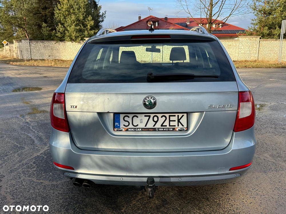 Skoda Superb 2.0 TDI Platinum - 5