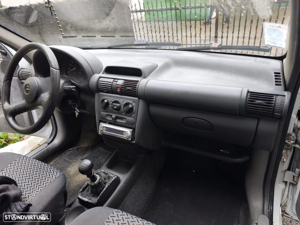 Opel Corsa 1.5 D Swing - 6