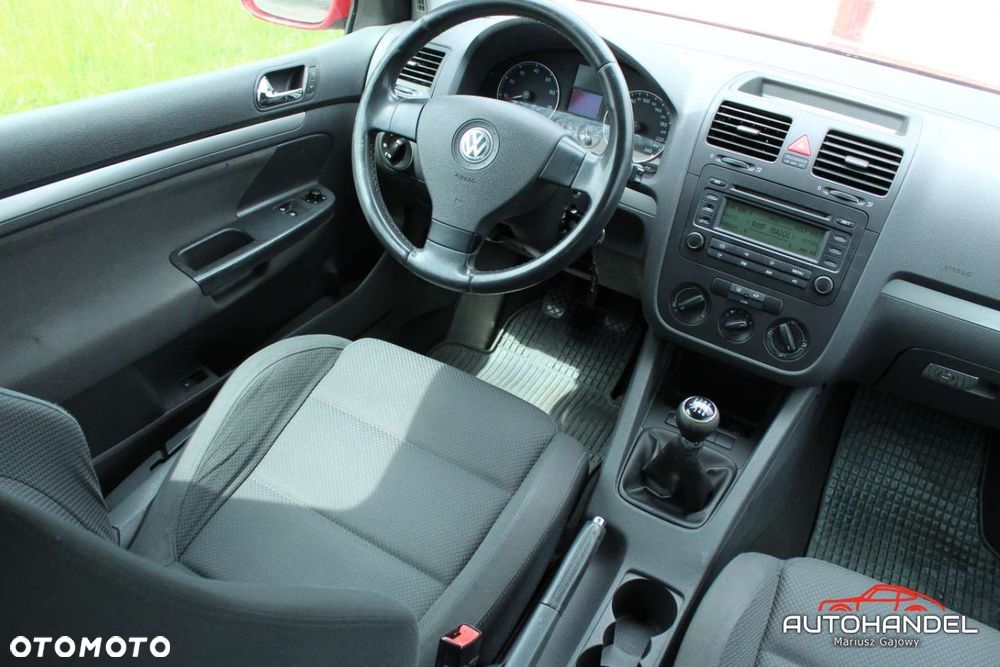 Volkswagen Golf - 15