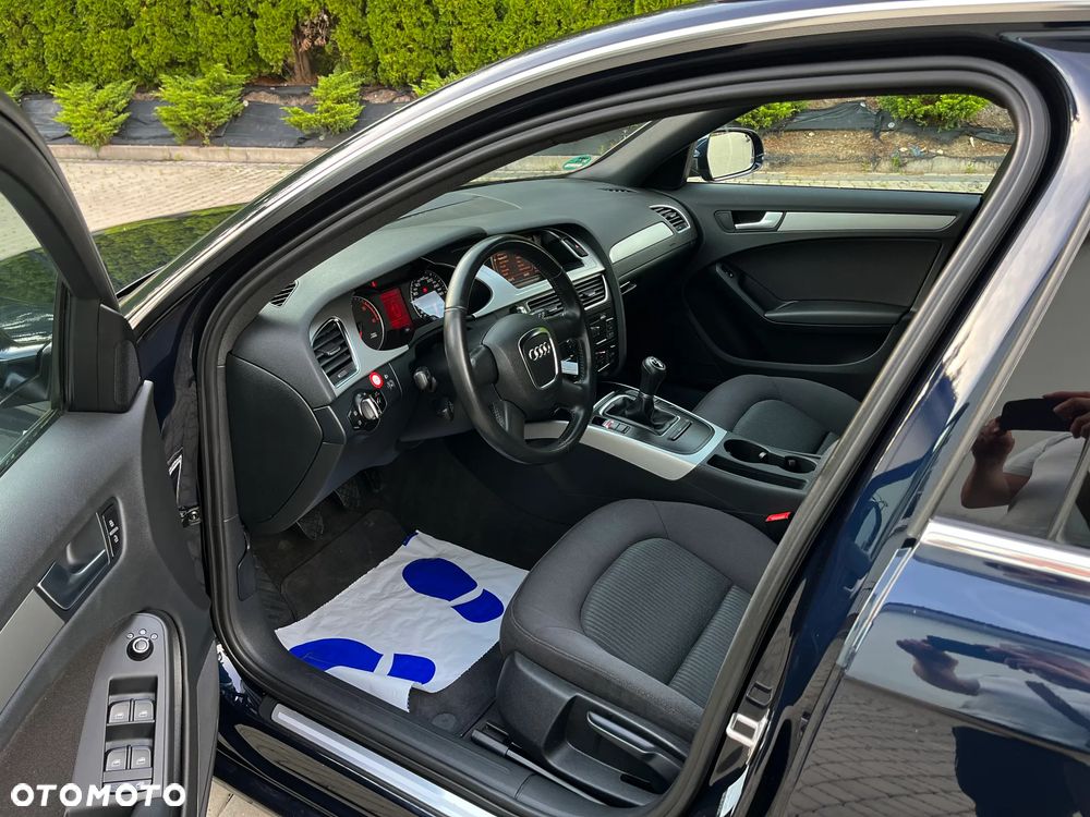 Audi A4 Avant - 7