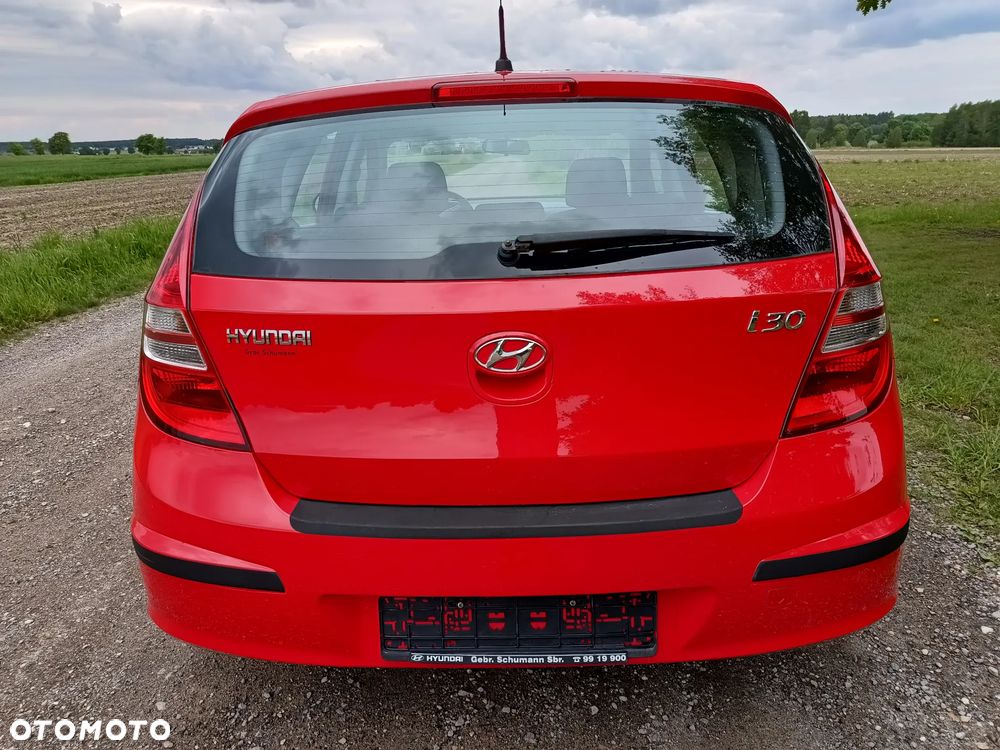 Hyundai i30 1.4 Blue Comfort - 4
