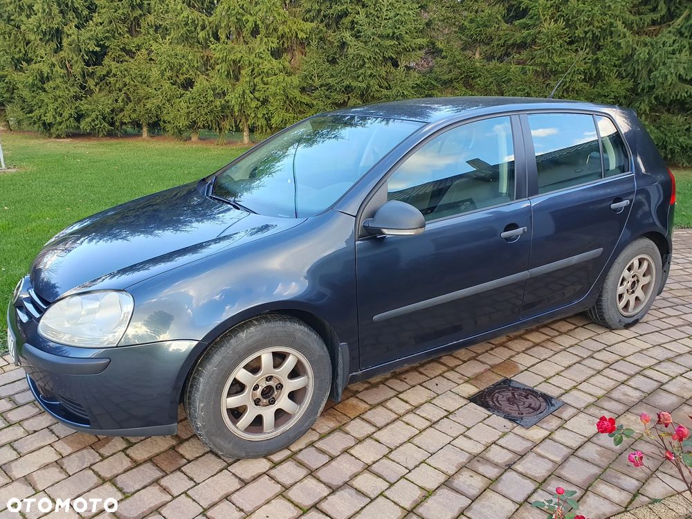 Volkswagen Golf V 1.9 TDI Trendline - 2