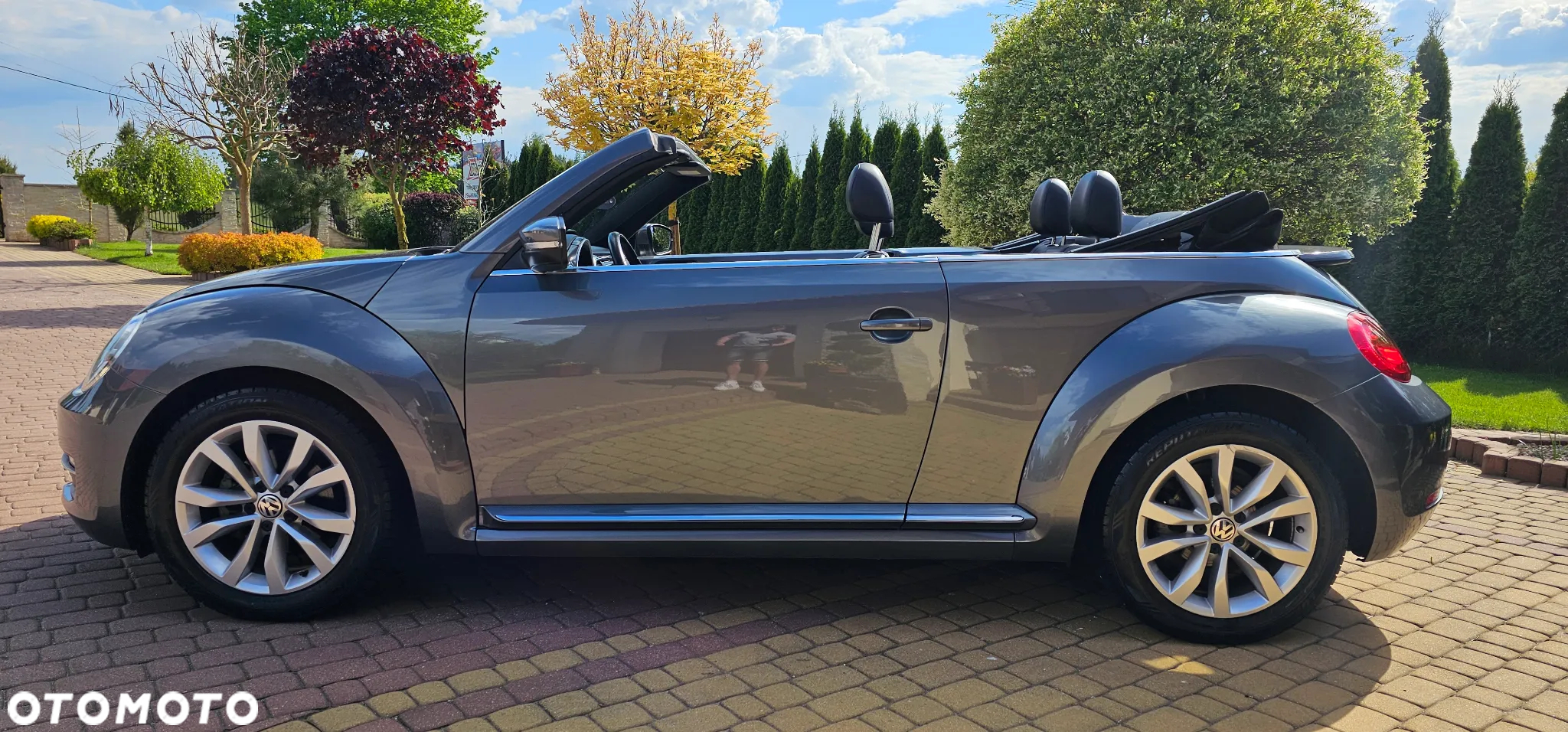Volkswagen Beetle The Cabriolet 2.0 TDI DSG (BlueMotion Tech) Denim - 19
