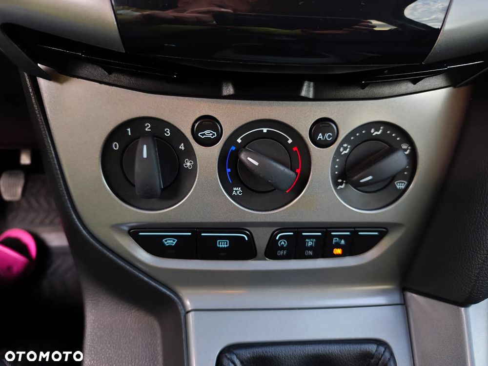 Ford Focus - 15