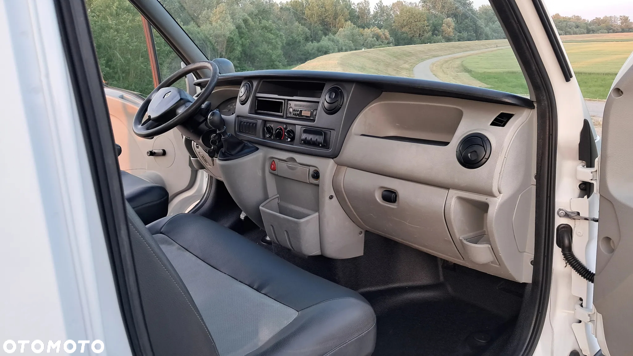 Renault Master 120 dci - 33
