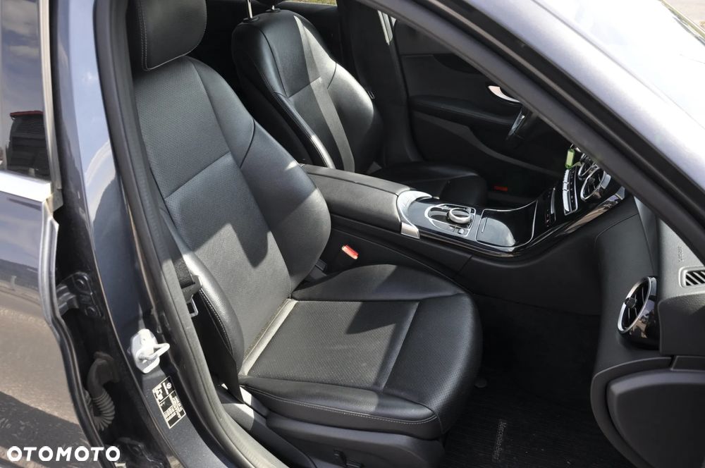 Mercedes-Benz Klasa C 180 (BlueTEC) d 7G-TRONIC Exclusive - 12